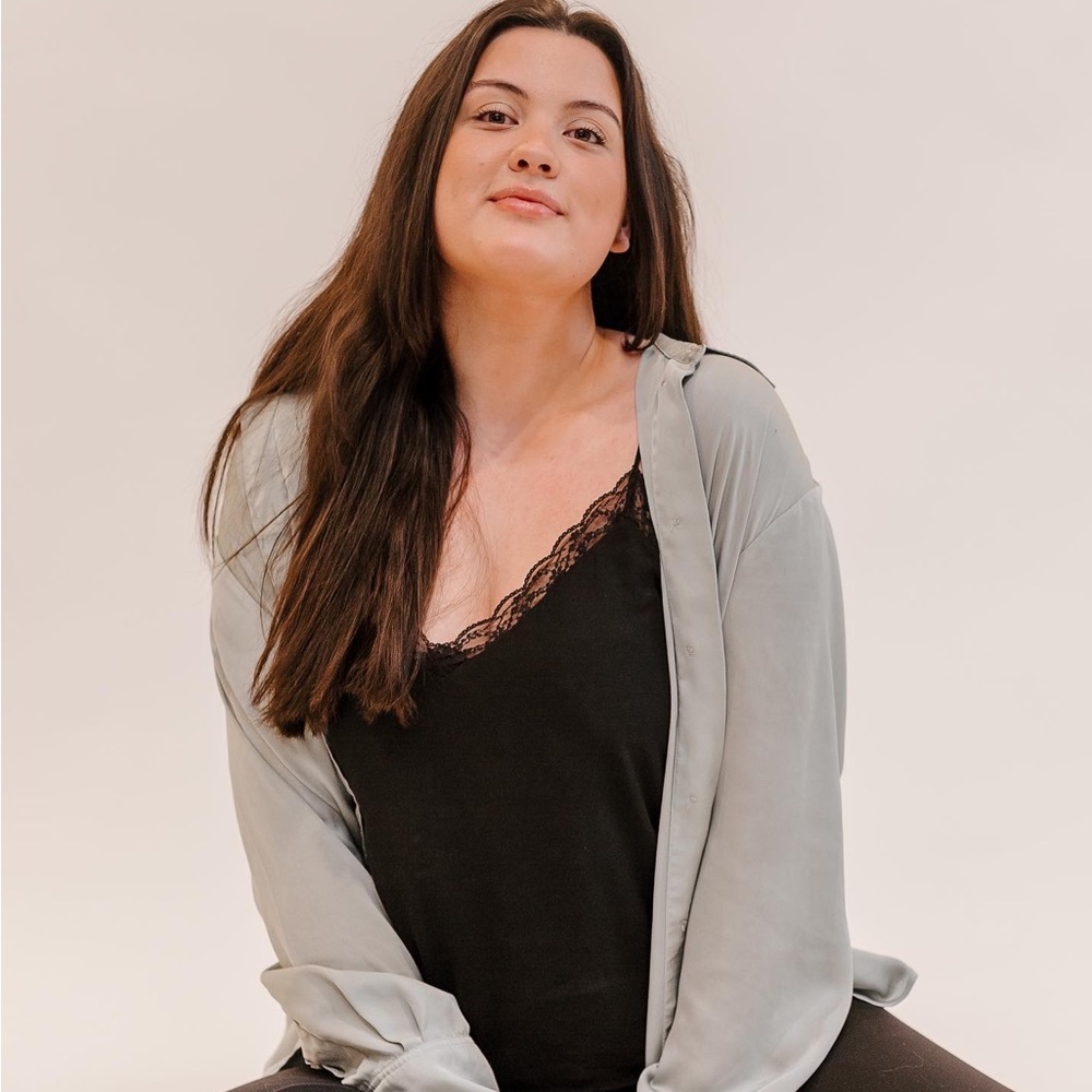 Meet your Posher, Genevieve